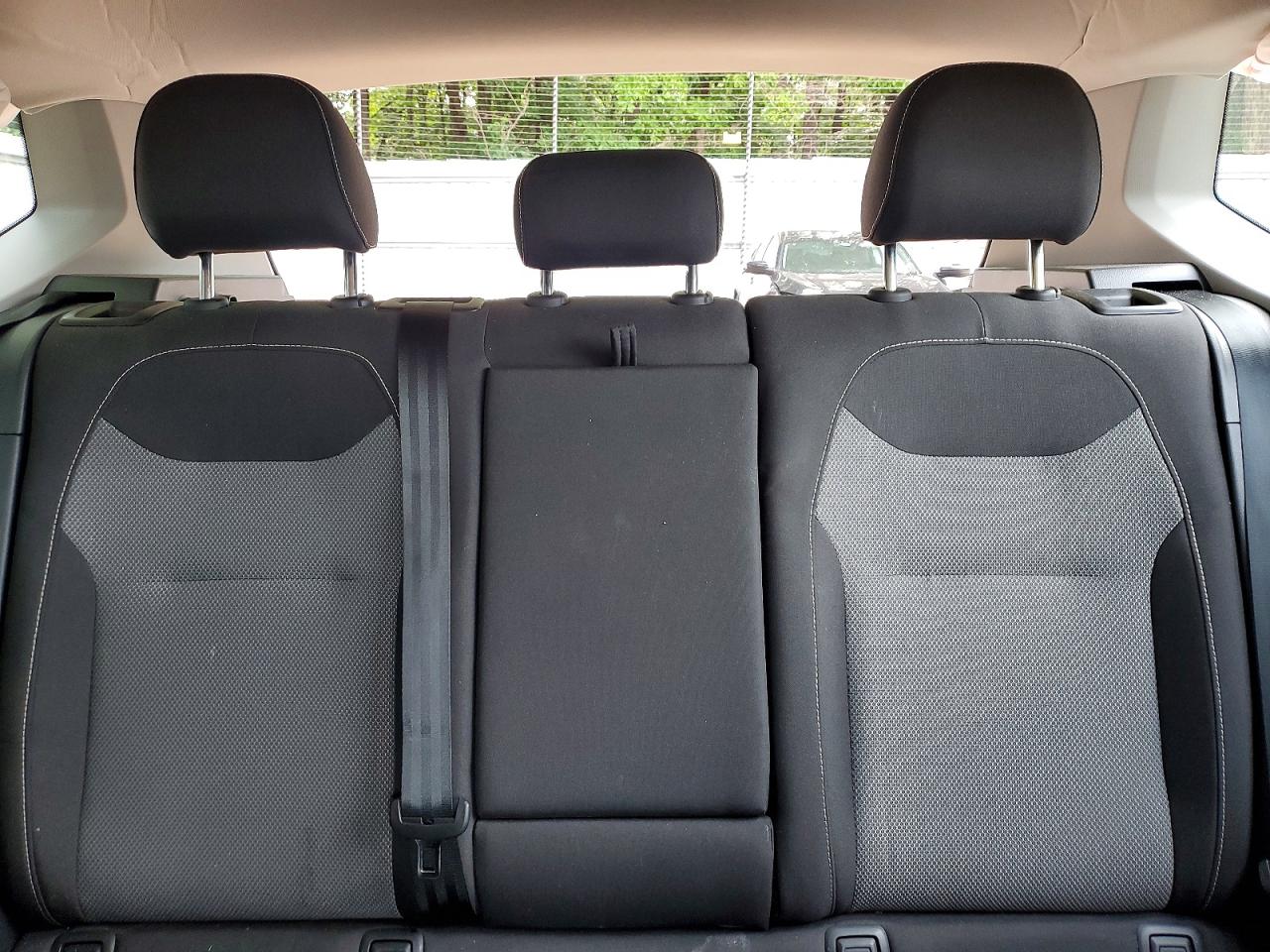 2024 Volkswagen Taos S Gray vin: 3VV8X7B26RM046983