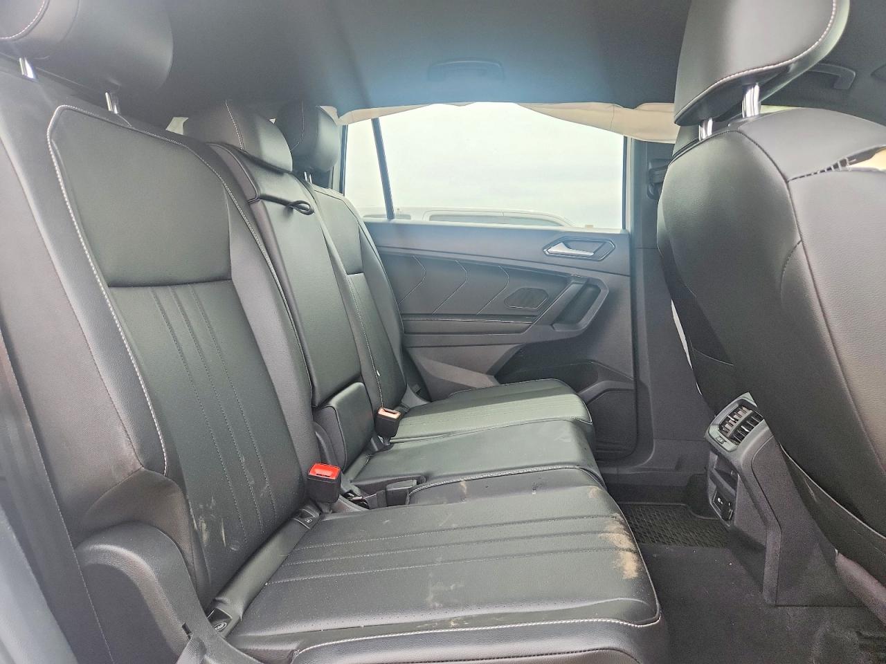 2022 Volkswagen Tiguan Se R-line Black Белый vin: 3VVCB7AX1NM022199