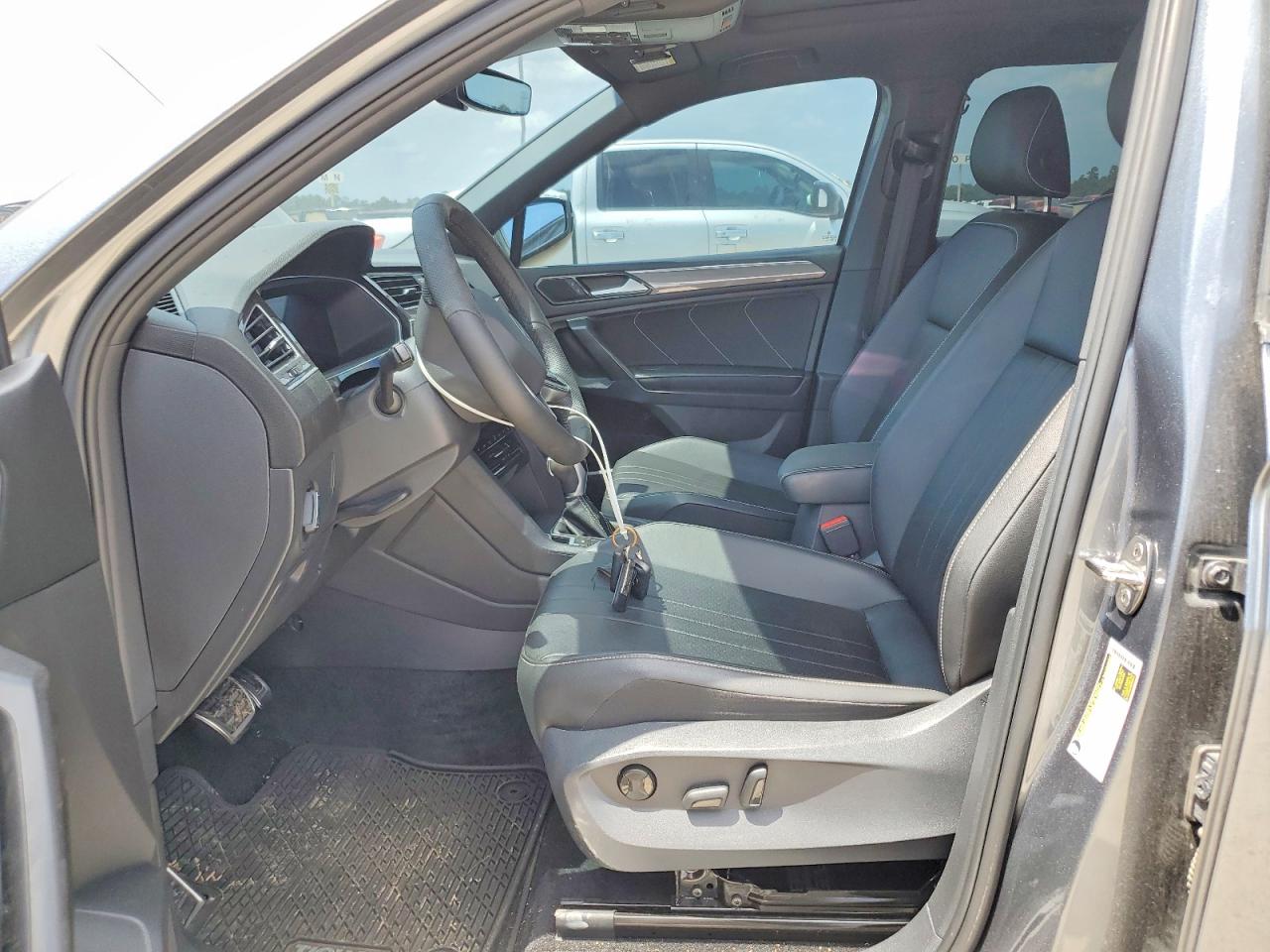 2023 Volkswagen Tiguan Se R-line Black Gray vin: 3VVCB7AX6PM140509