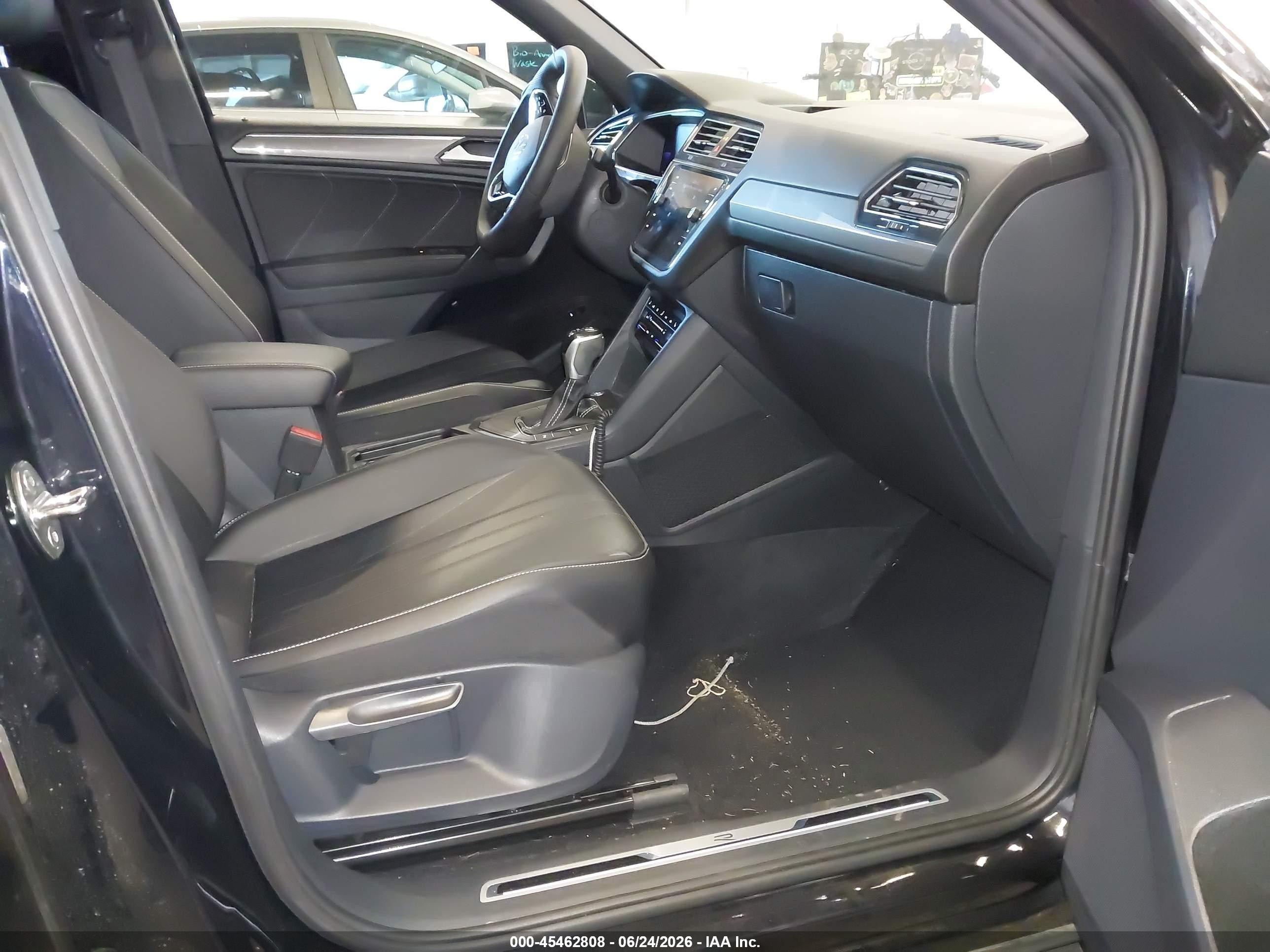 2022 Volkswagen Tiguan 2.0t Se R-line Black Black vin: 3VVCB7AX7NM054672