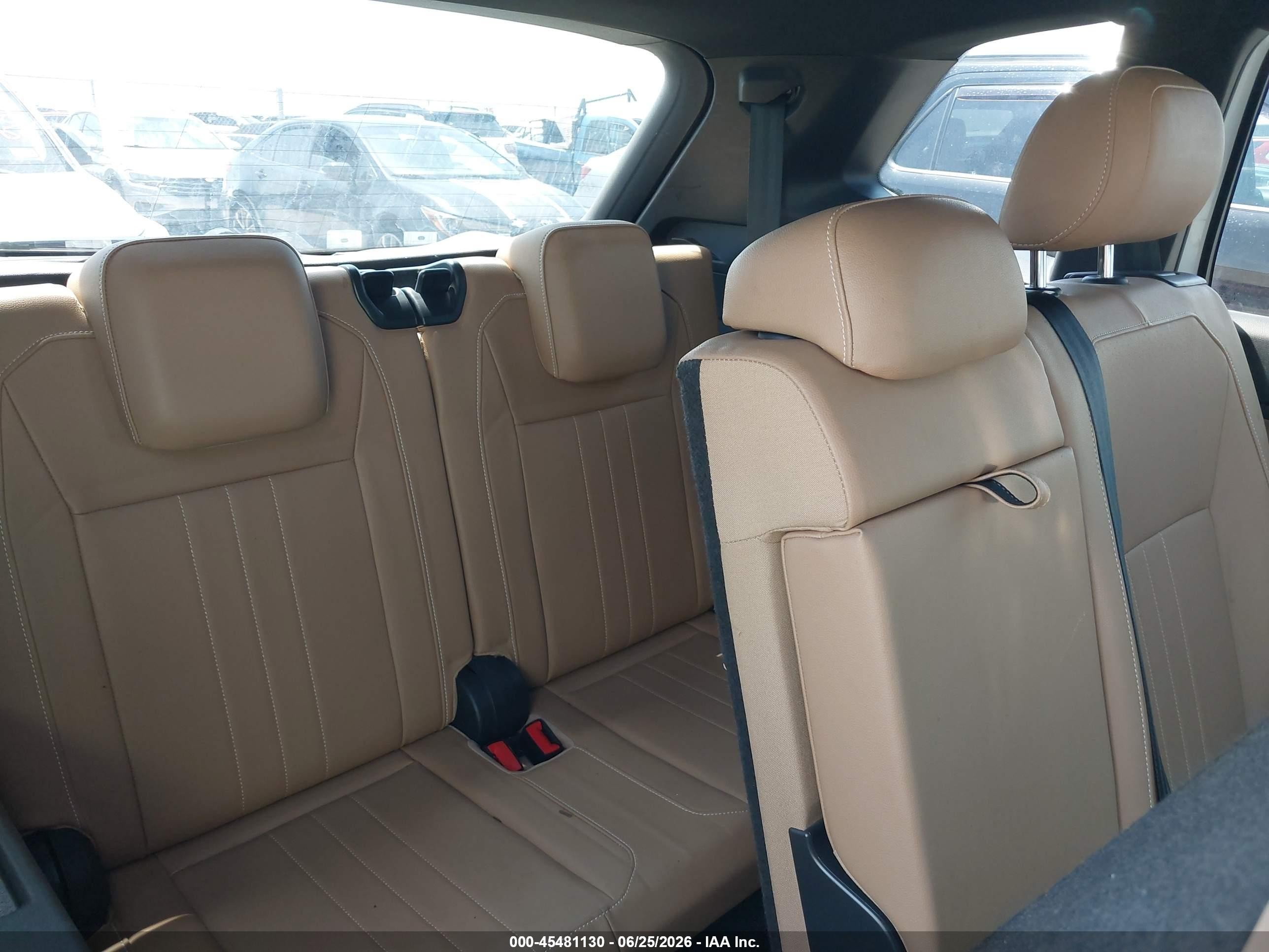 2023 Volkswagen Tiguan 2.0t Se R-line Black Белый vin: 3VVCB7AX7PM093653