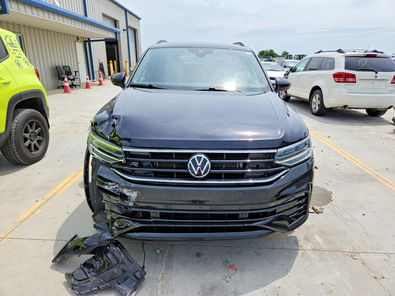 2024 Volkswagen Tiguan Se R-line Black Black vin: 3VVCB7AX8RM059367