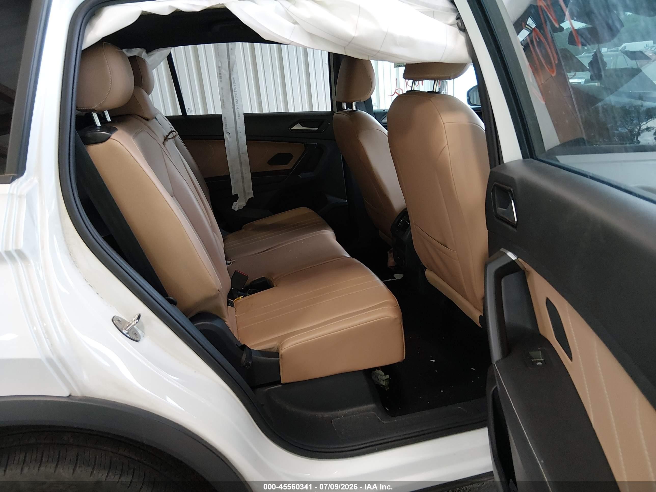 2024 Volkswagen Tiguan 2.0t Se R-line Black White vin: 3VVCB7AX9RM192056