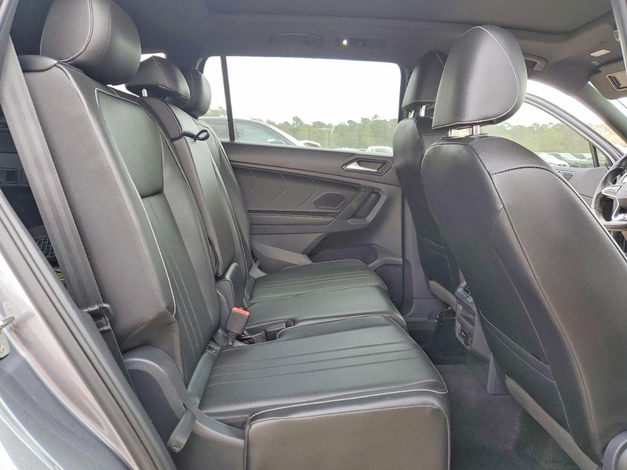 2022 Volkswagen Tiguan Se R-line Black Gray vin: 3VVCB7AXXNM038885