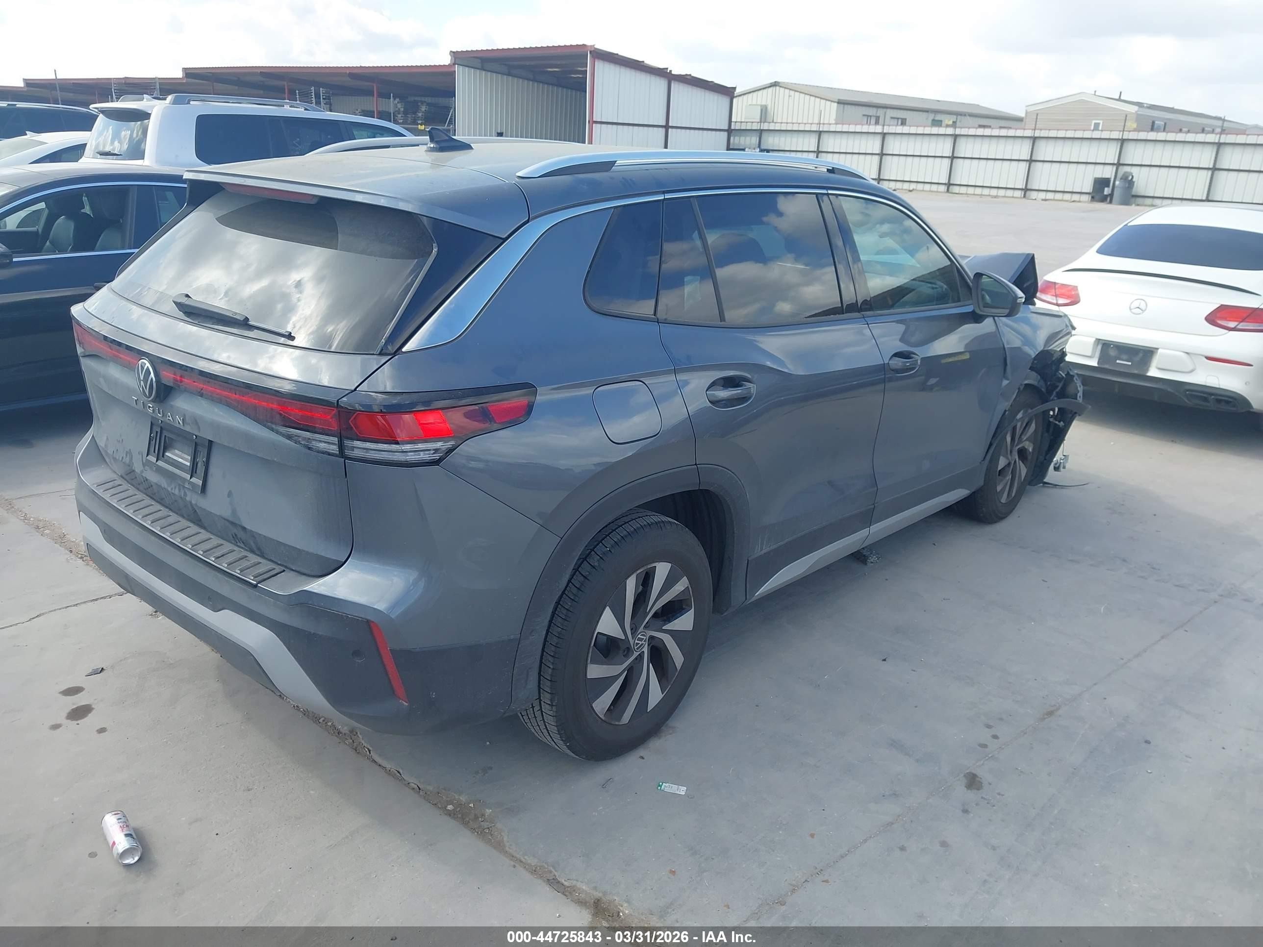 2025 Volkswagen Tiguan 2.0t S Gray vin: 3VVCR7RM5SM029786