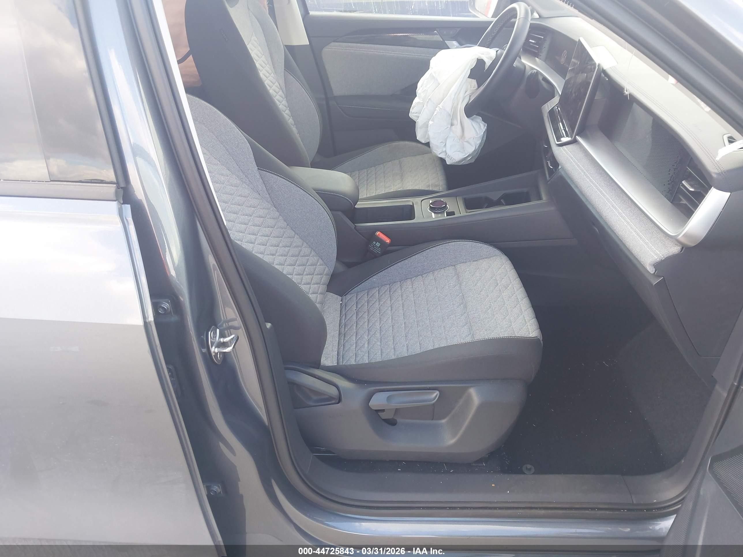 2025 Volkswagen Tiguan 2.0t S Gray vin: 3VVCR7RM5SM029786