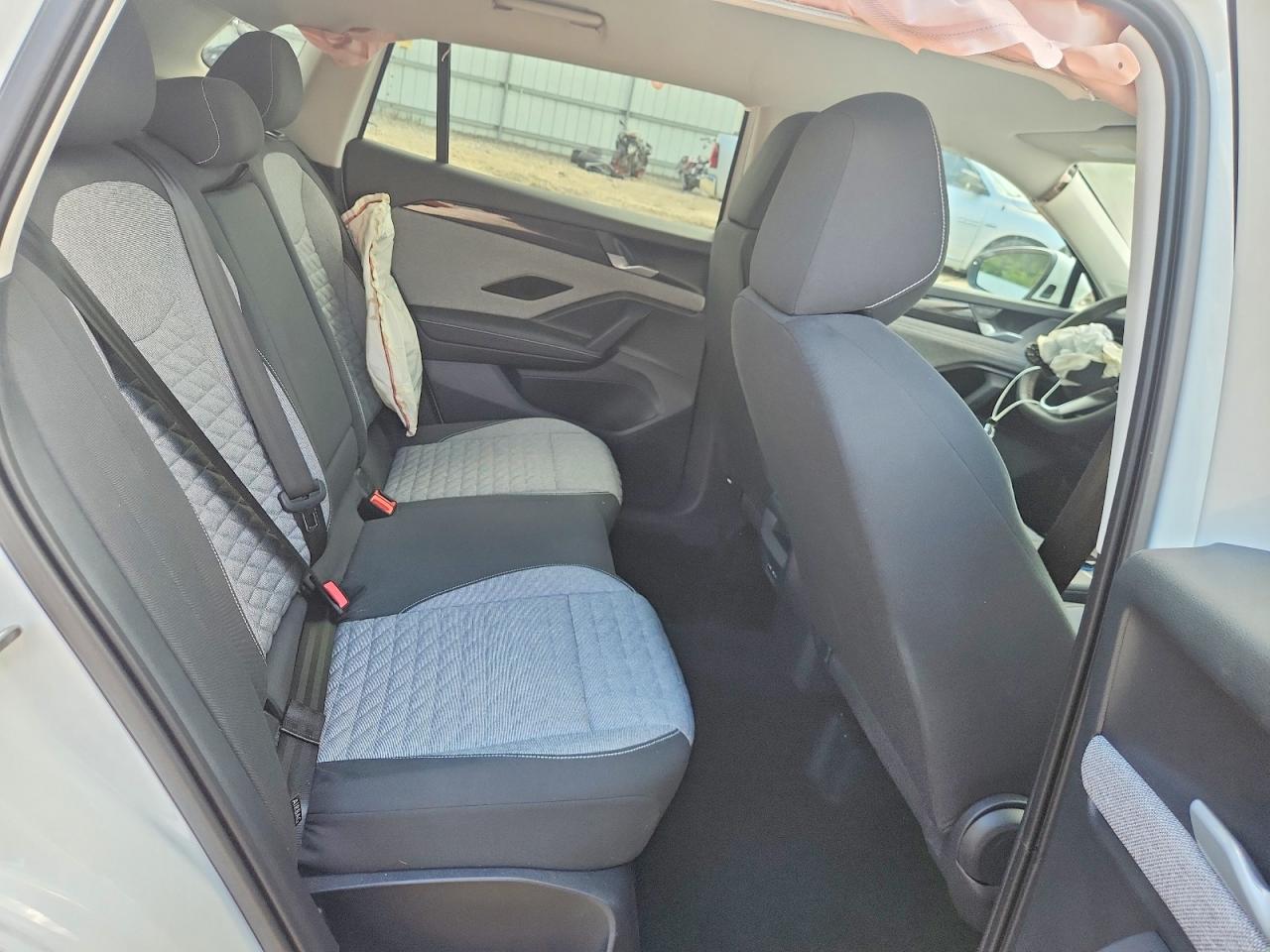 2025 Volkswagen Tiguan S Белый vin: 3VVCR7RMXSM012045