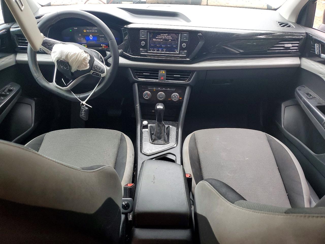 2023 Volkswagen Taos S Серебряный vin: 3VVCX7B26PM371432