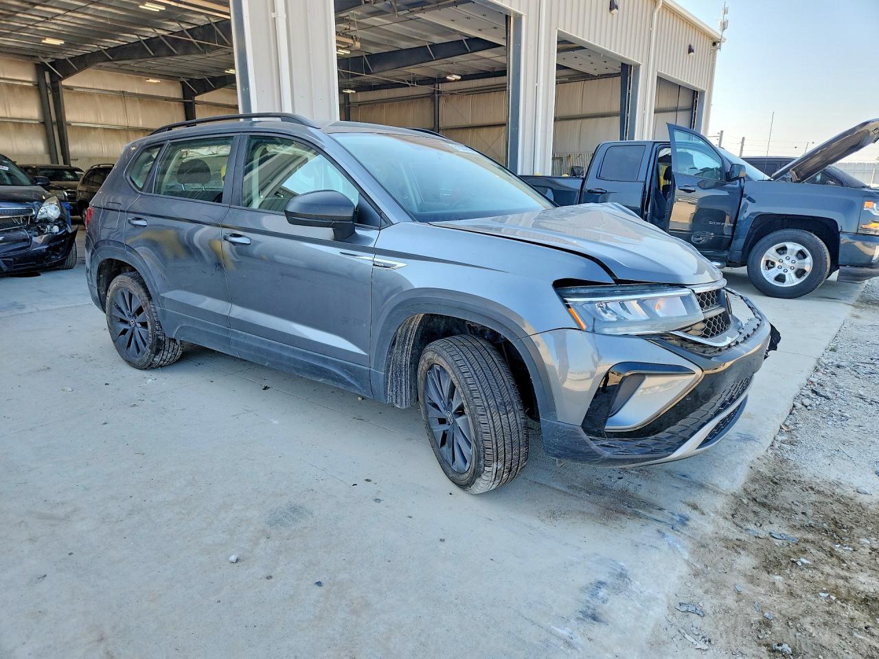 2022 Volkswagen Taos S Gray vin: 3VVCX7B28NM036475