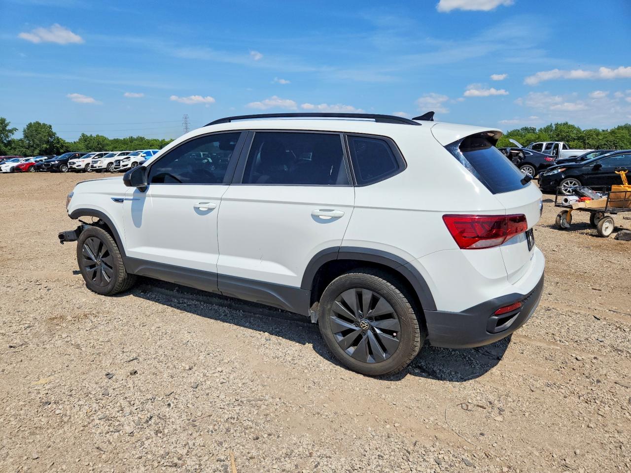 2023 Volkswagen Taos S White vin: 3VVDX7B22PM323155