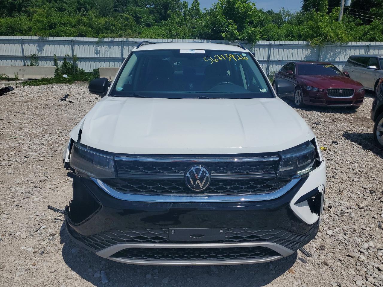 2023 Volkswagen Taos S White vin: 3VVDX7B26PM320193