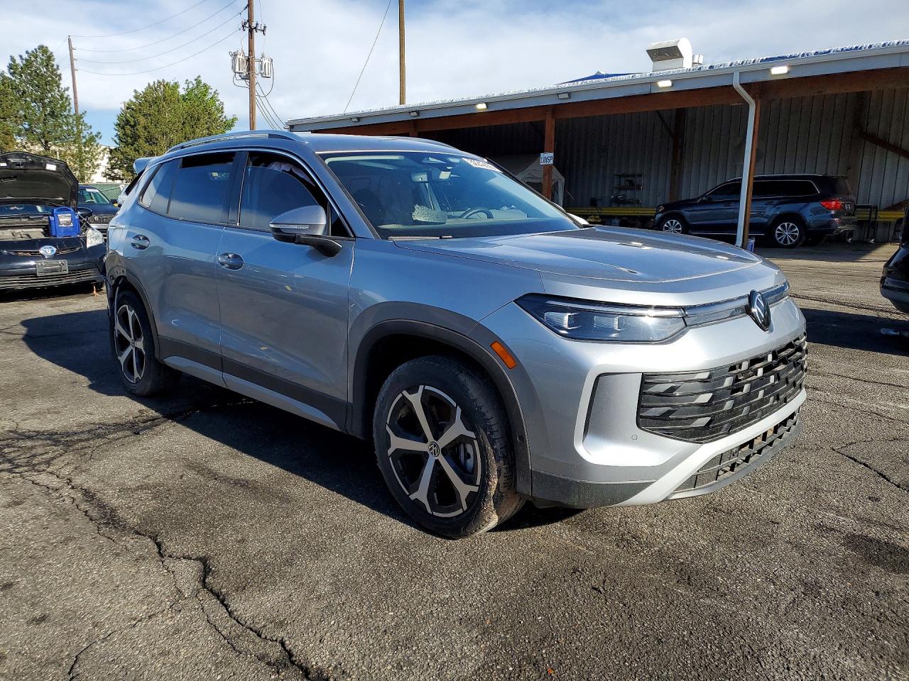 2025 Volkswagen Tiguan Se Silver vin: 3VVER7RM2SM024814