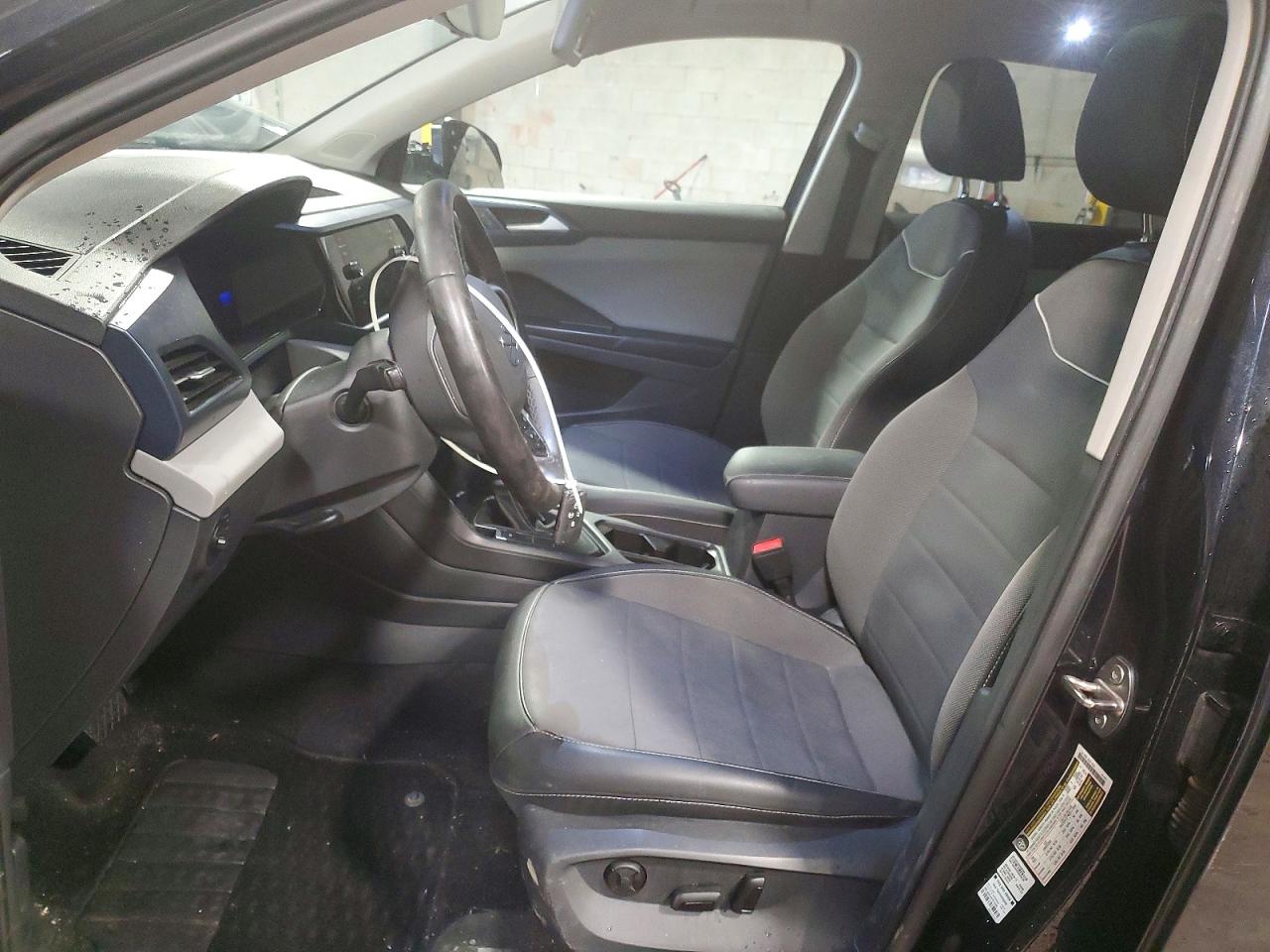 2023 Volkswagen Taos Se Черный vin: 3VVEX7B21PM323183