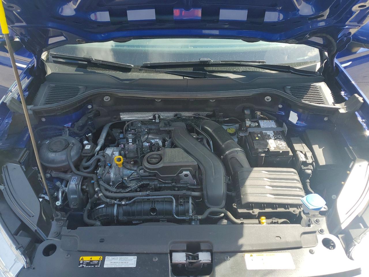 2024 Volkswagen Taos Se Blue vin: 3VVEX7B22RM029097