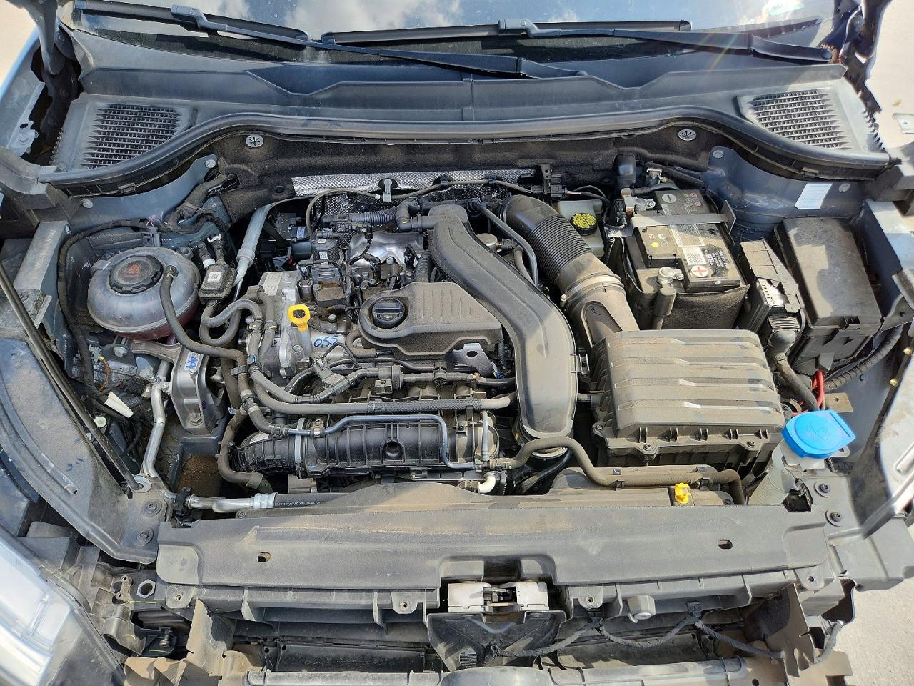 2023 Volkswagen Taos Se Gray vin: 3VVEX7B27PM355264
