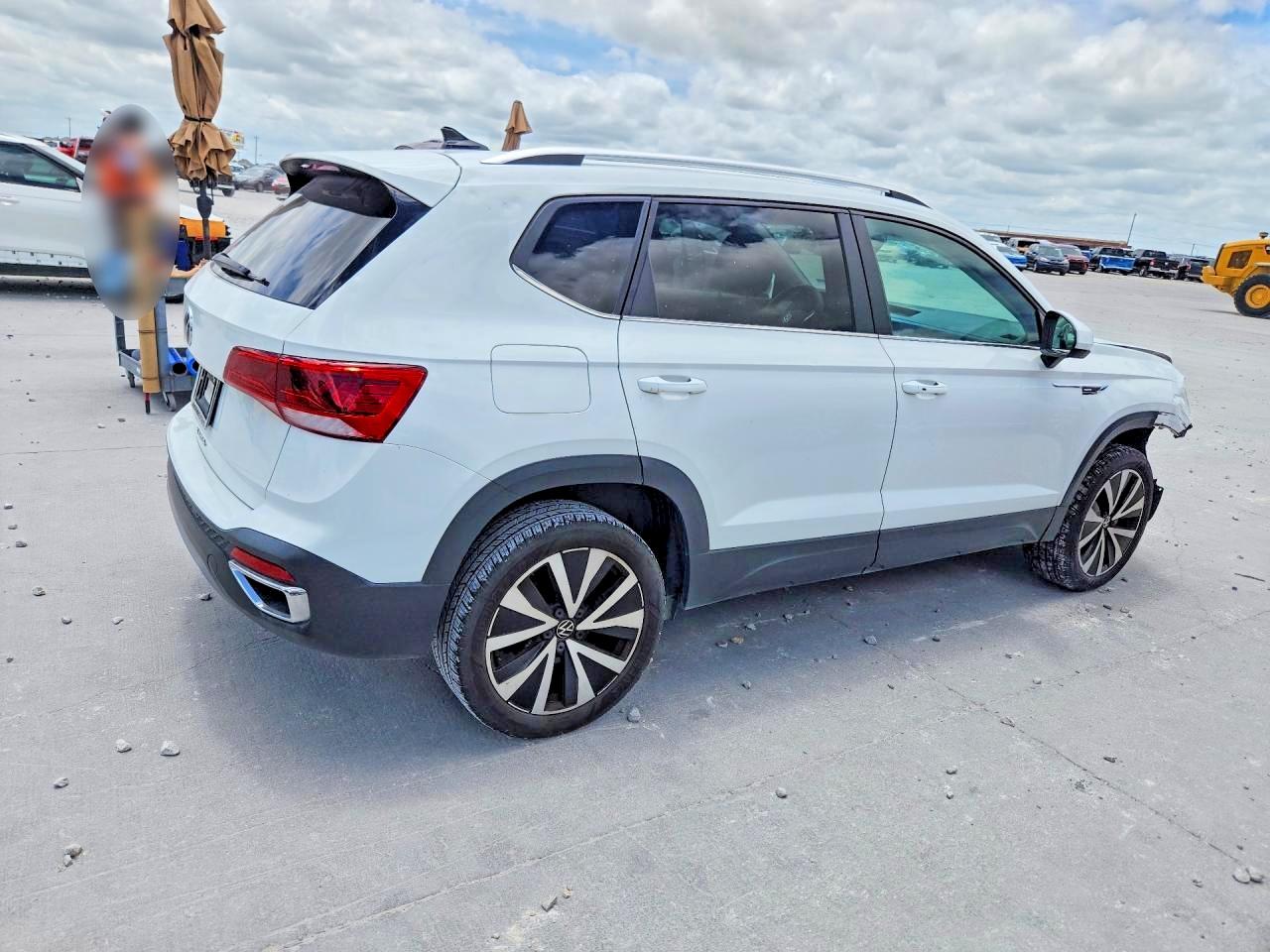 2023 Volkswagen Taos Se White vin: 3VVEX7B29PM347571