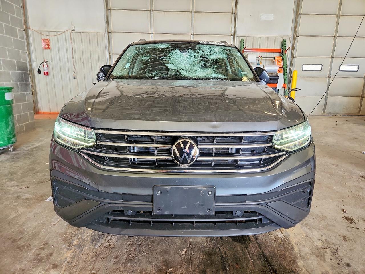 2023 Volkswagen Tiguan S Gray vin: 3VVFB7AX1PM034630