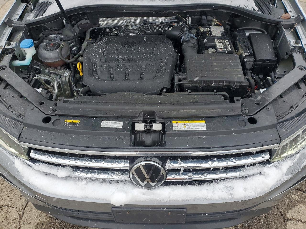 2024 Volkswagen Tiguan S Silver vin: 3VVFB7AX6RM112130