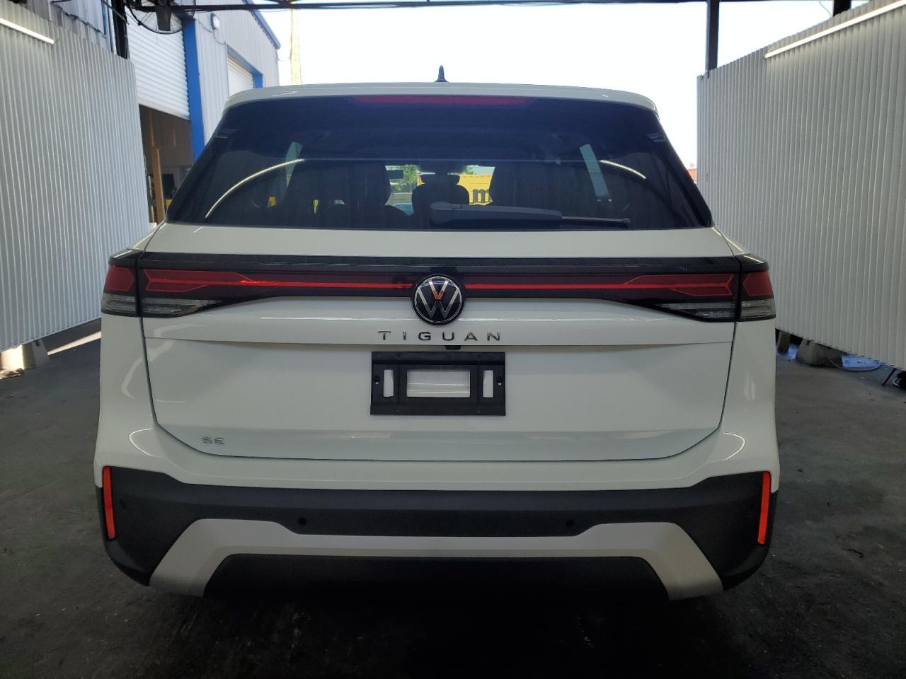 2026 Volkswagen Tiguan Se White vin: 3VVFR7RM4TM007471