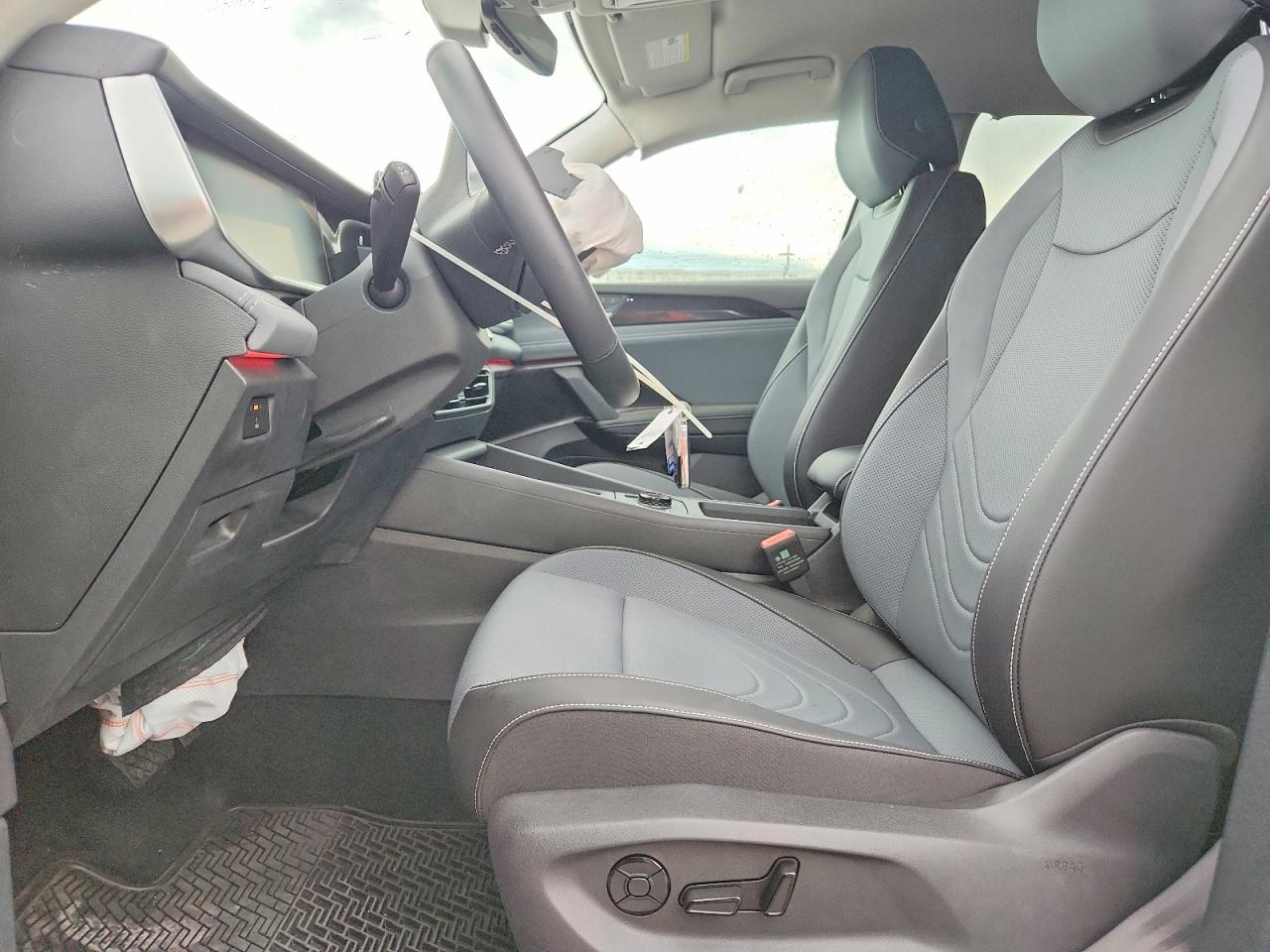 2025 Volkswagen Tiguan Se Белый vin: 3VVFR7RM5SM044513