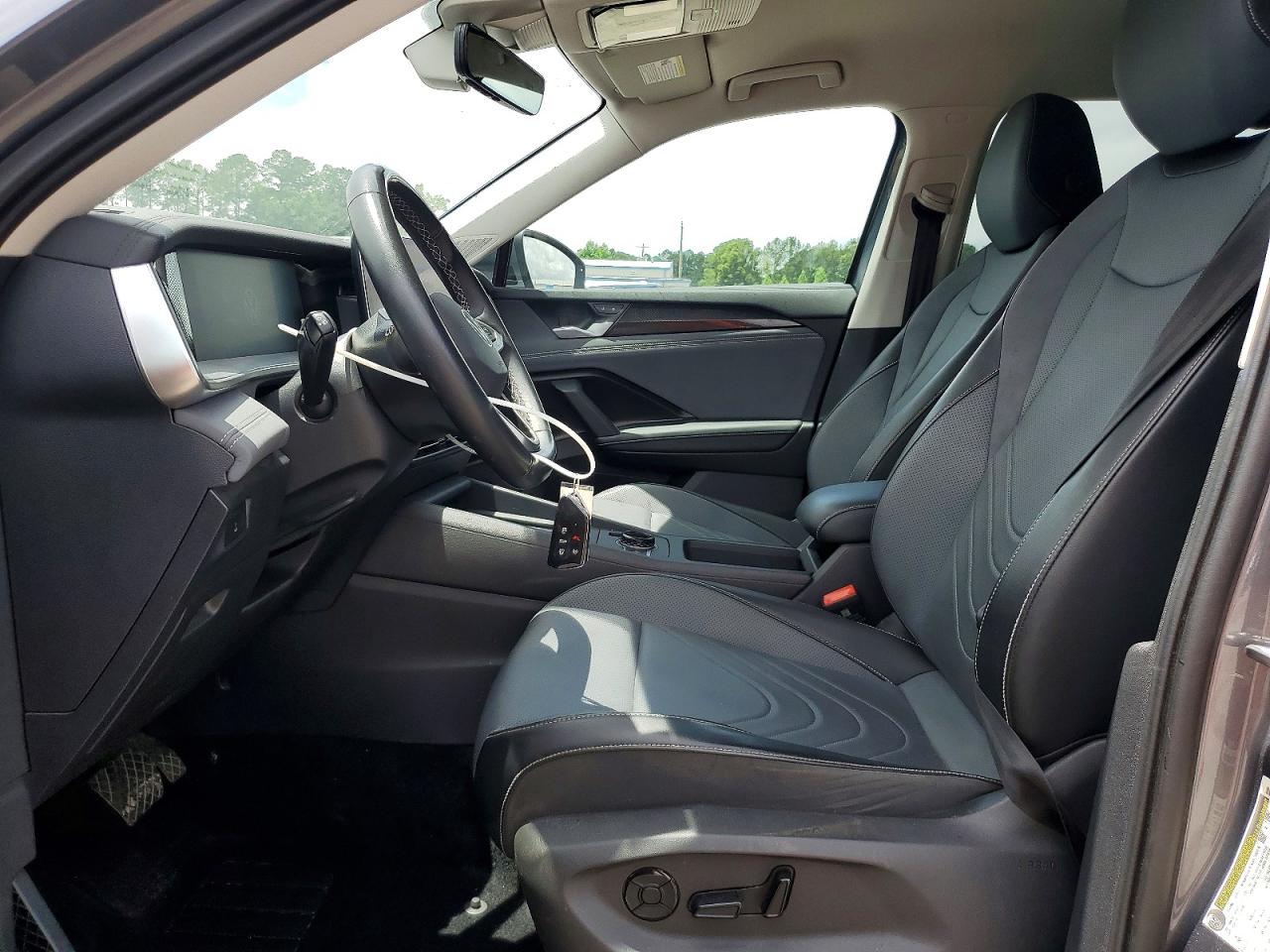 2025 Volkswagen Tiguan Se Gray vin: 3VVFR7RM9SM046412