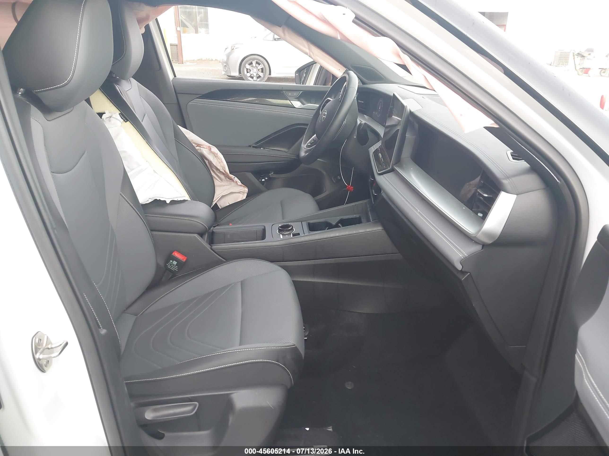 2025 Volkswagen Tiguan 2.0t Se R-line Black White vin: 3VVGR7RM6SM024615