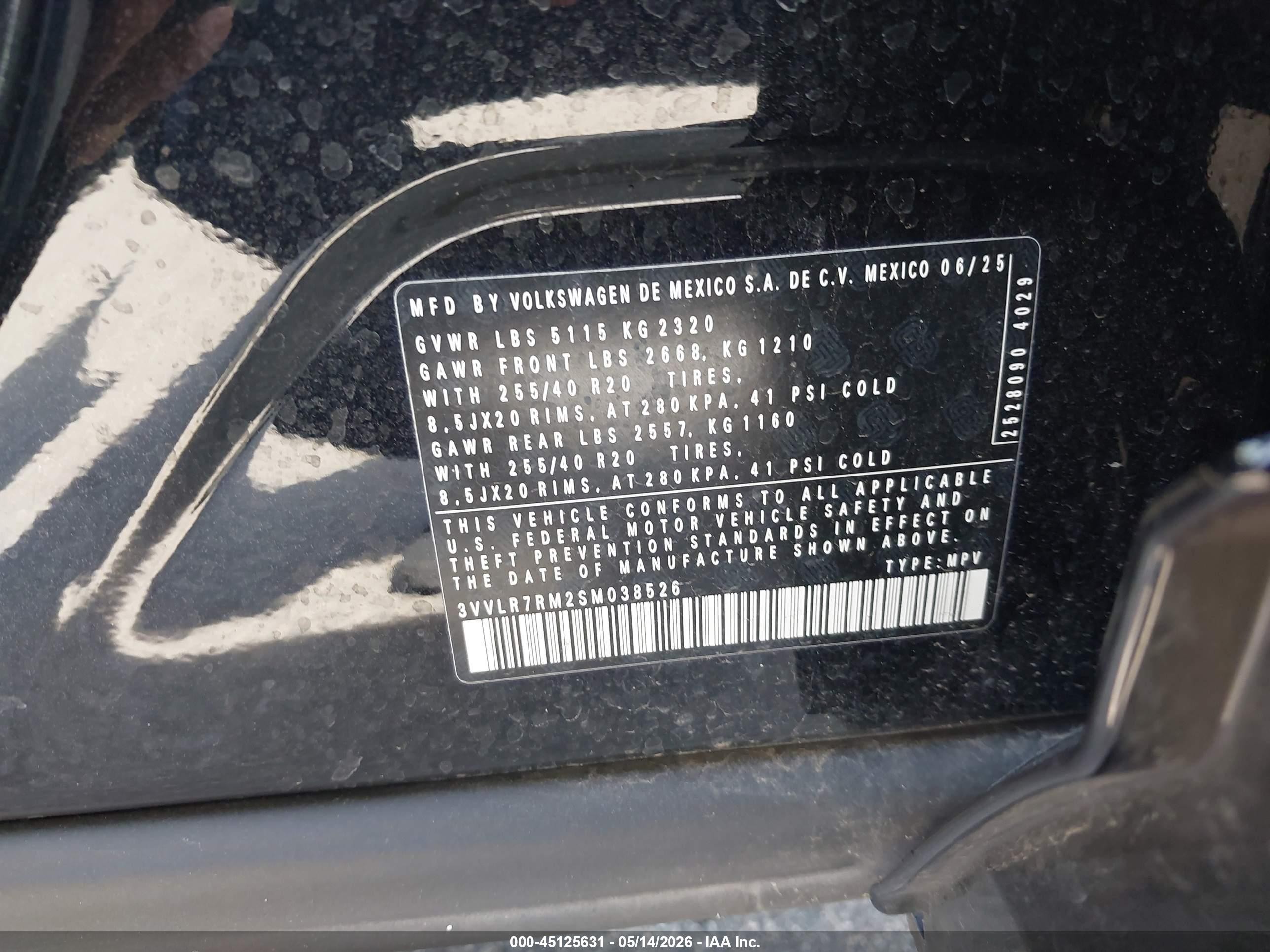 2025 Volkswagen Tiguan 2.0t Sel R-line Black vin: 3VVLR7RM2SM038526