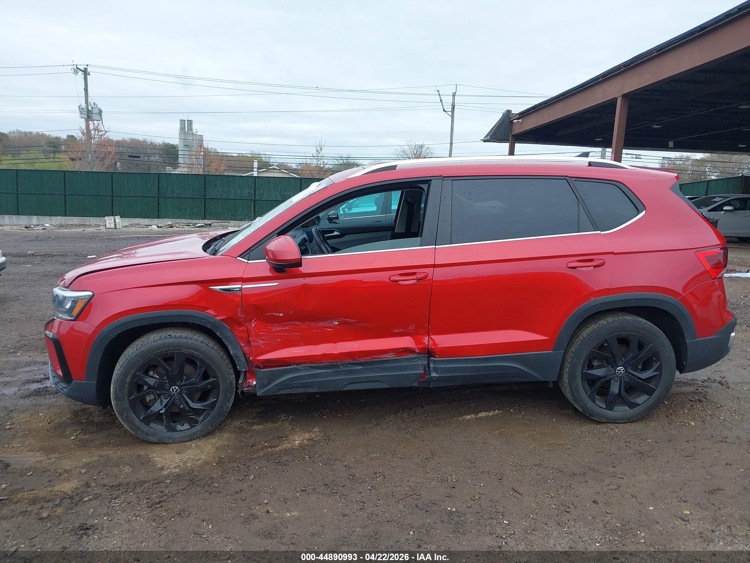 2022 Volkswagen Taos 1.5t Se Красный vin: 3VVLX7B26NM019481