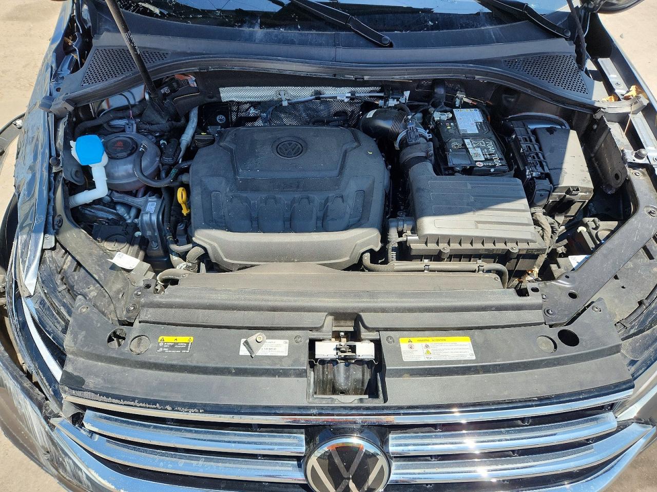 2024 Volkswagen Tiguan Se Серый vin: 3VVMB7AX1RM011228