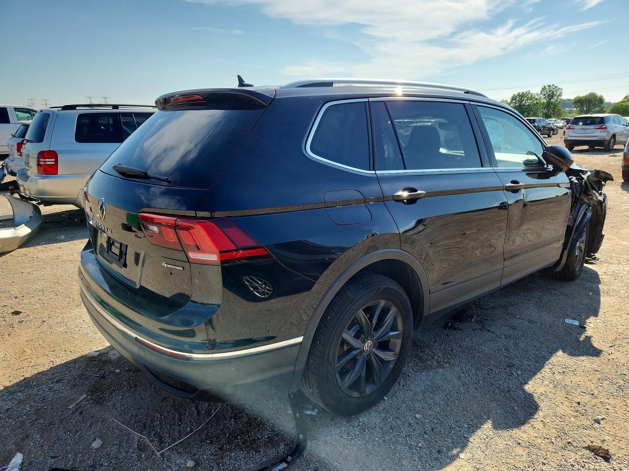 2024 Volkswagen Tiguan Se Black vin: 3VVMB7AX3RM155895