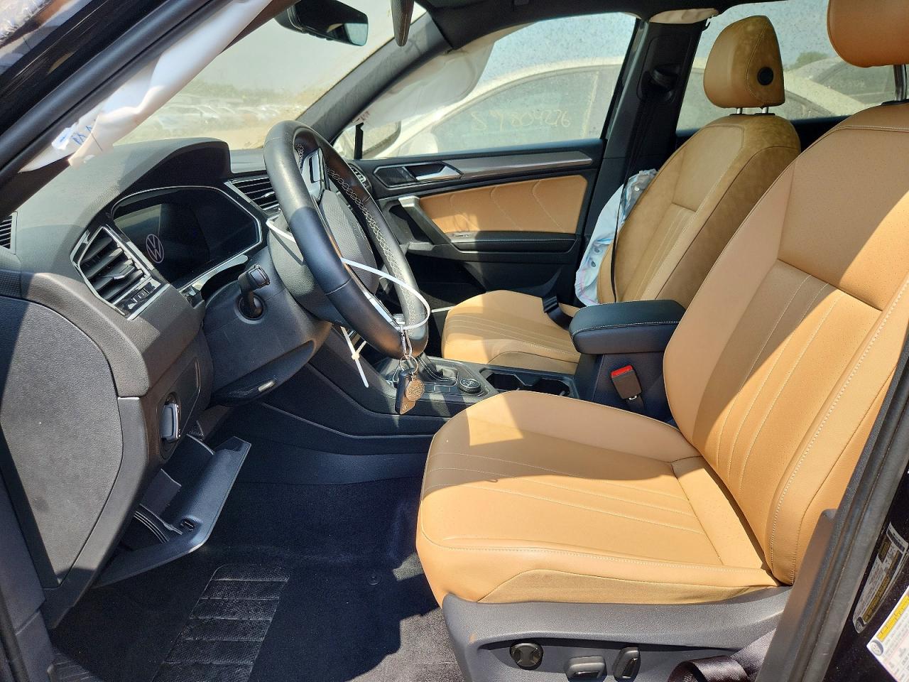2024 Volkswagen Tiguan Se Black vin: 3VVMB7AX3RM155895