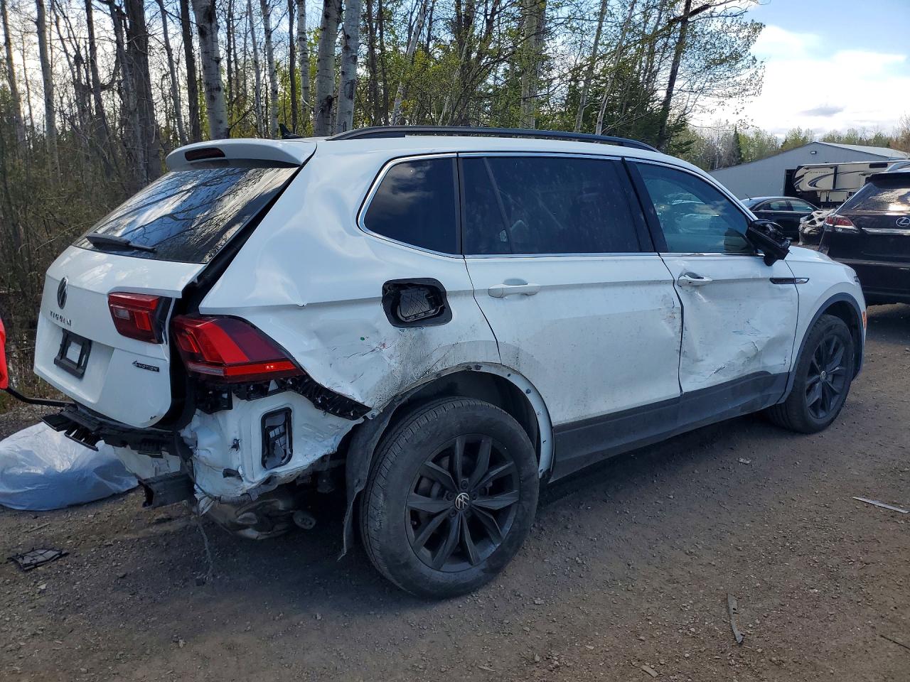 2024 Volkswagen Tiguan Se White vin: 3VVMB7AX7RM138856