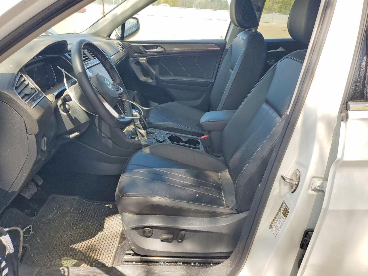 2024 Volkswagen Tiguan Se White vin: 3VVMB7AX7RM138856