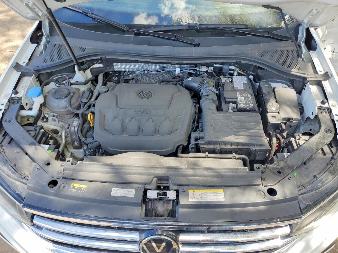 2024 Volkswagen Tiguan Se White vin: 3VVMB7AX7RM138856