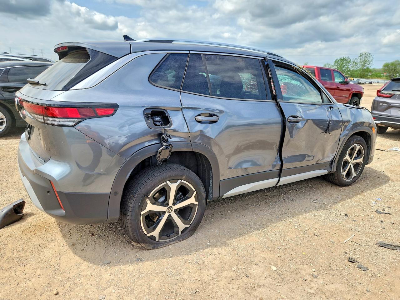 2026 Volkswagen Tiguan Se Gray vin: 3VVMR7RM0TM070204