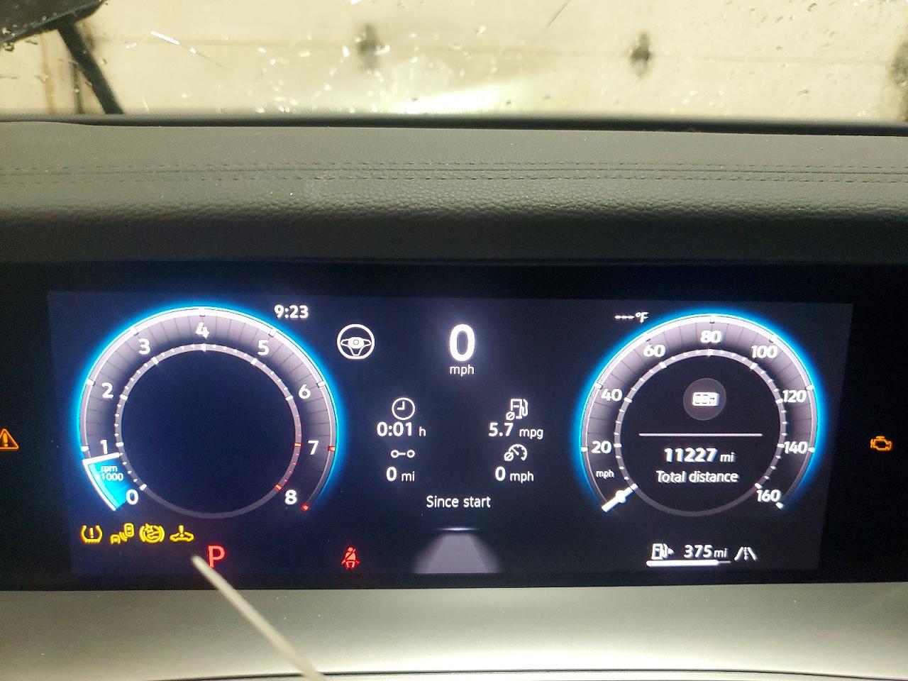 2025 Volkswagen Tiguan Se Black vin: 3VVMR7RM8SM051401