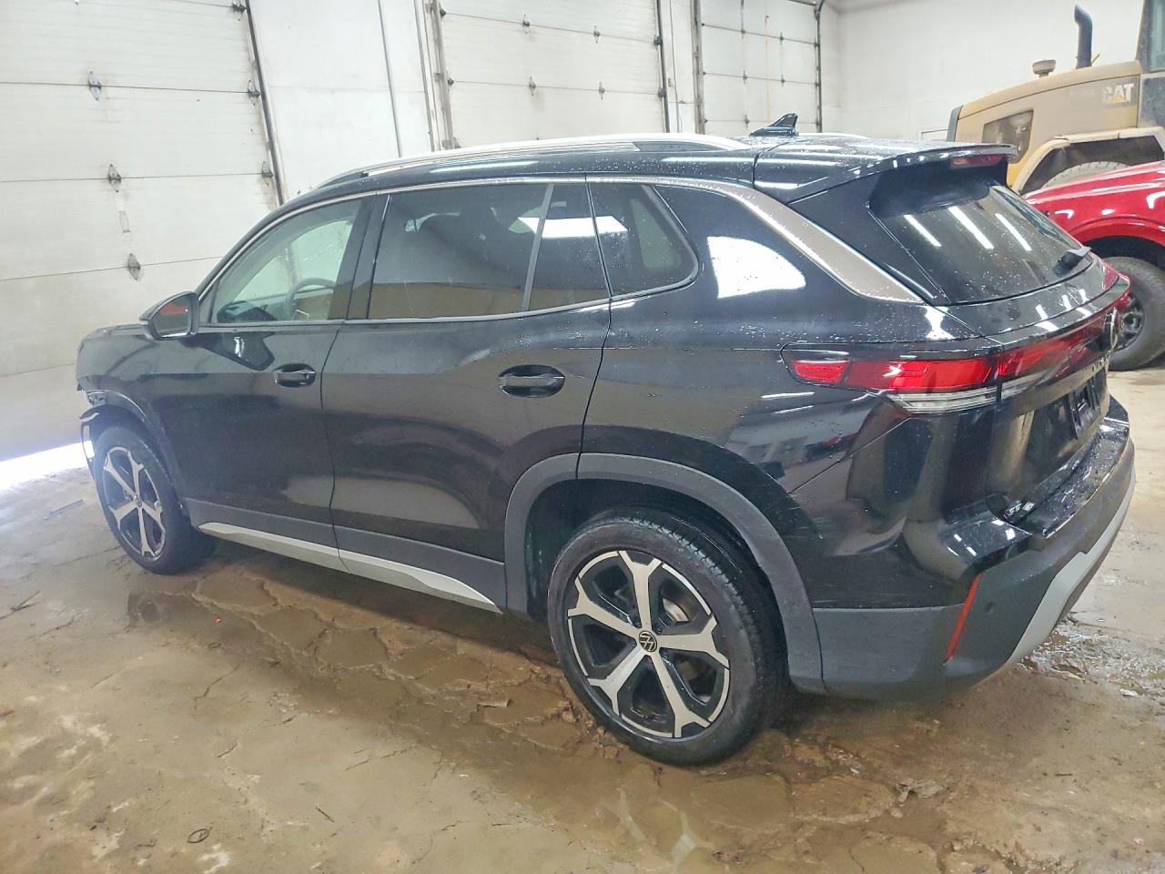 2025 Volkswagen Tiguan Se Black vin: 3VVMR7RM8SM051401