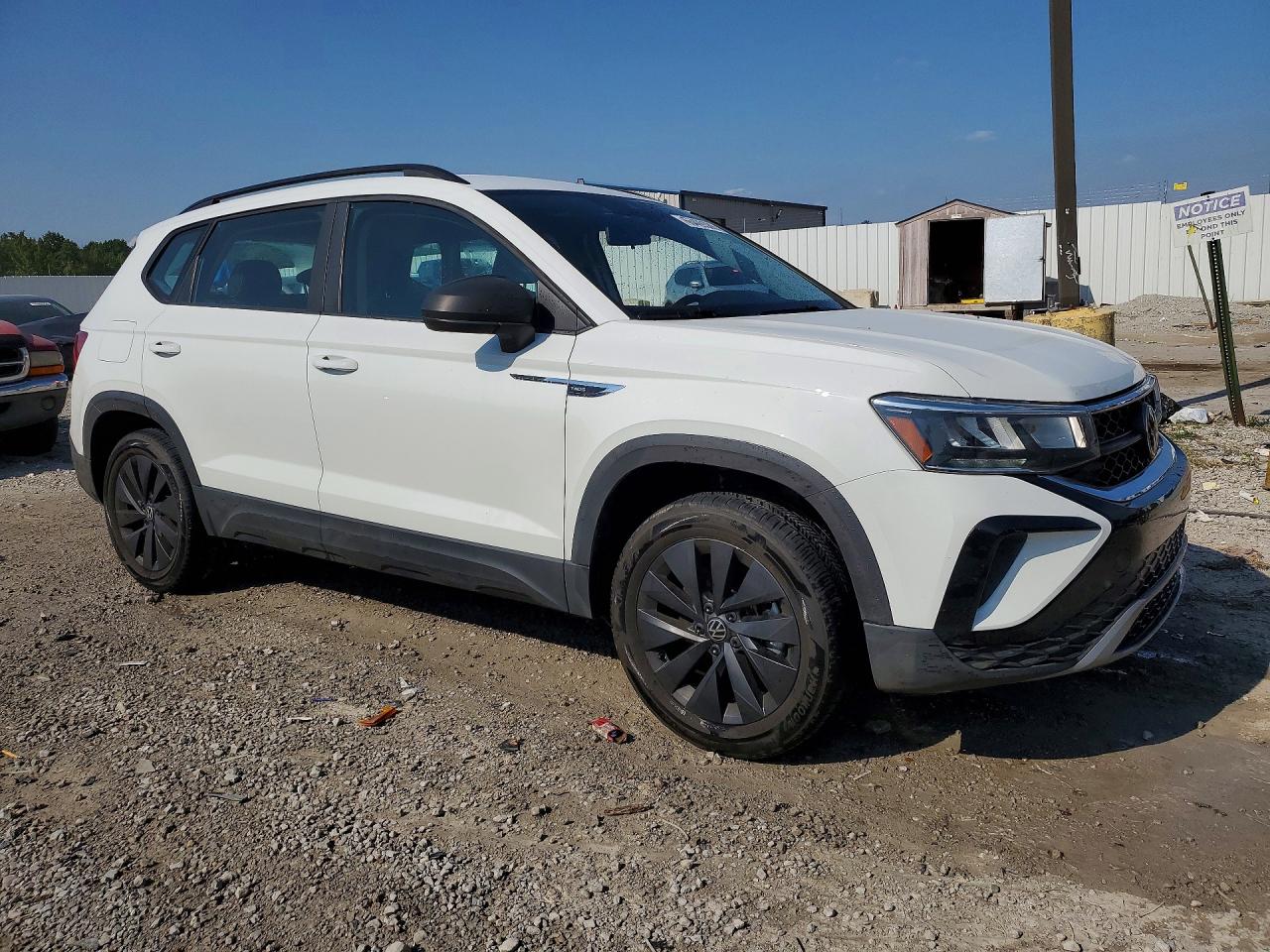 2022 Volkswagen Taos S Белый vin: 3VVMX7B29NM023772