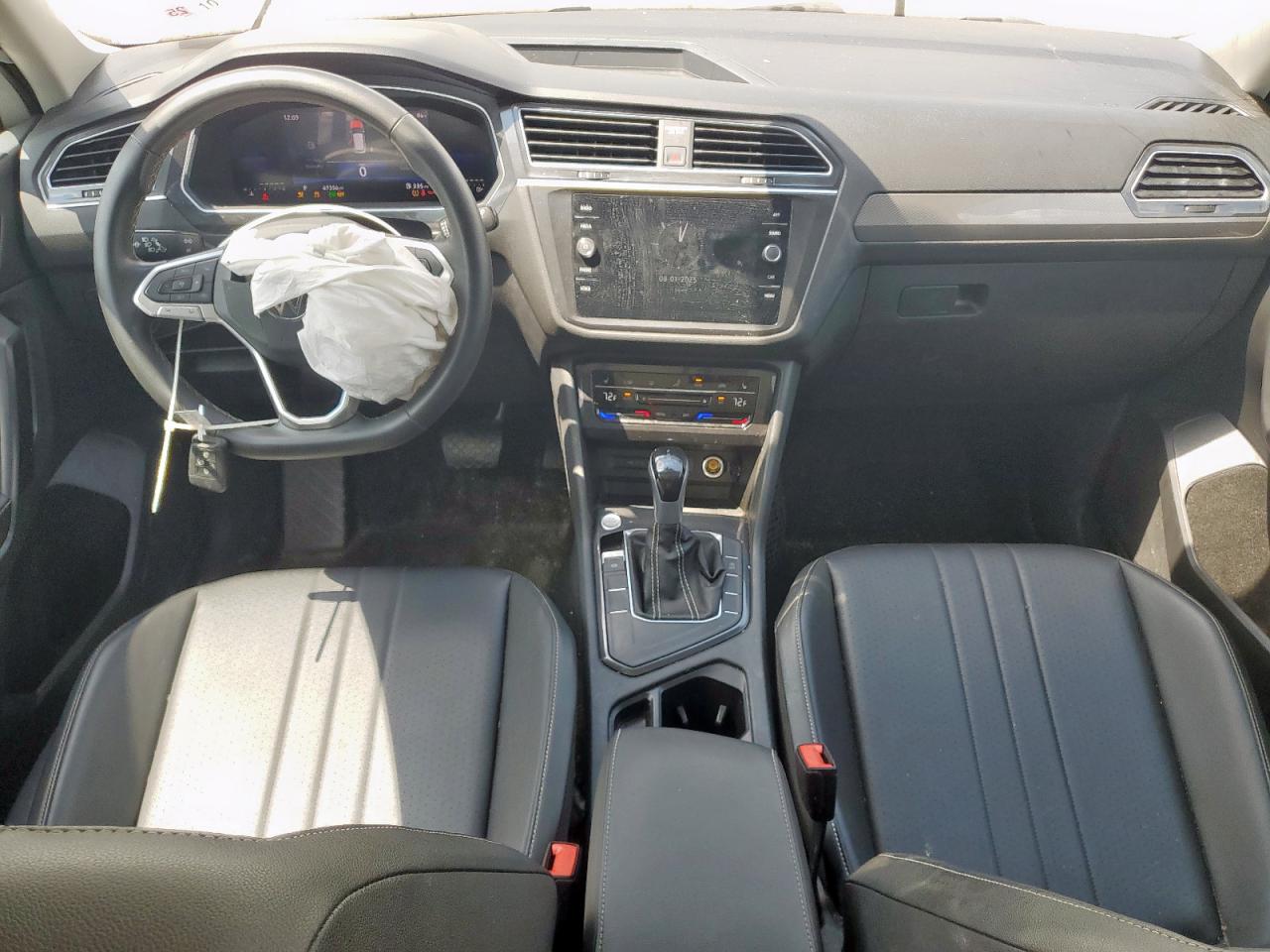 2023 Volkswagen Tiguan Se Silver vin: 3VVNB7AX6PM122648