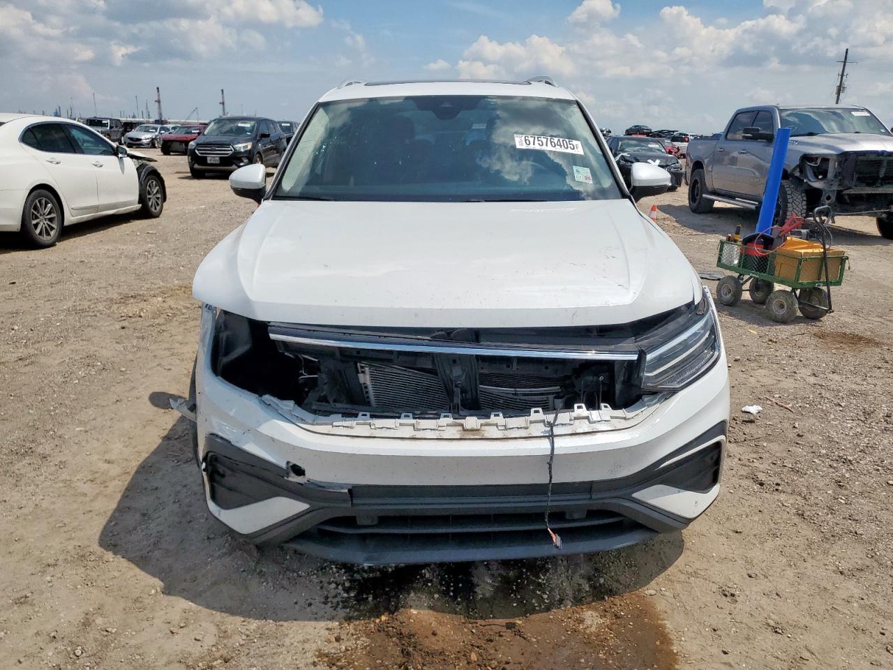 2023 Volkswagen Tiguan Se Silver vin: 3VVNB7AX6PM122648