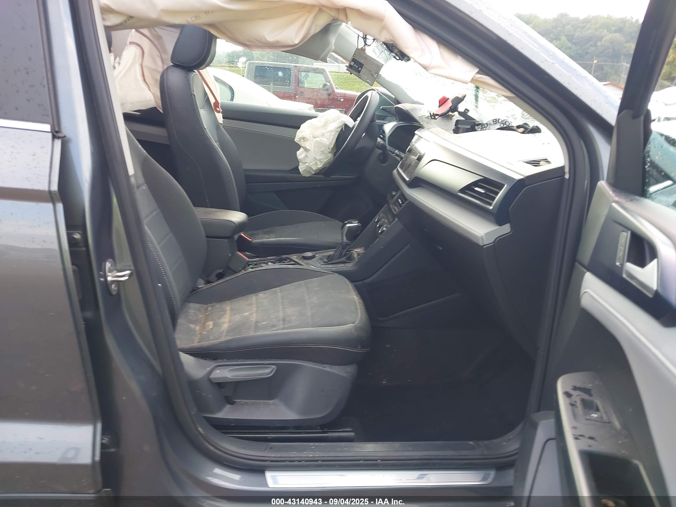 2023 Volkswagen Taos 1.5t Se Серый vin: 3VVNX7B27PM311362