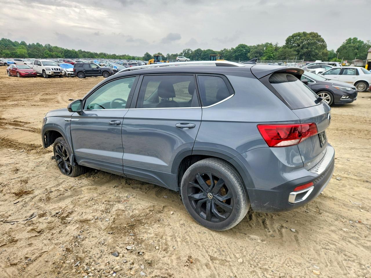 2023 Volkswagen Taos Se Gray vin: 3VVNX7B28PM348226