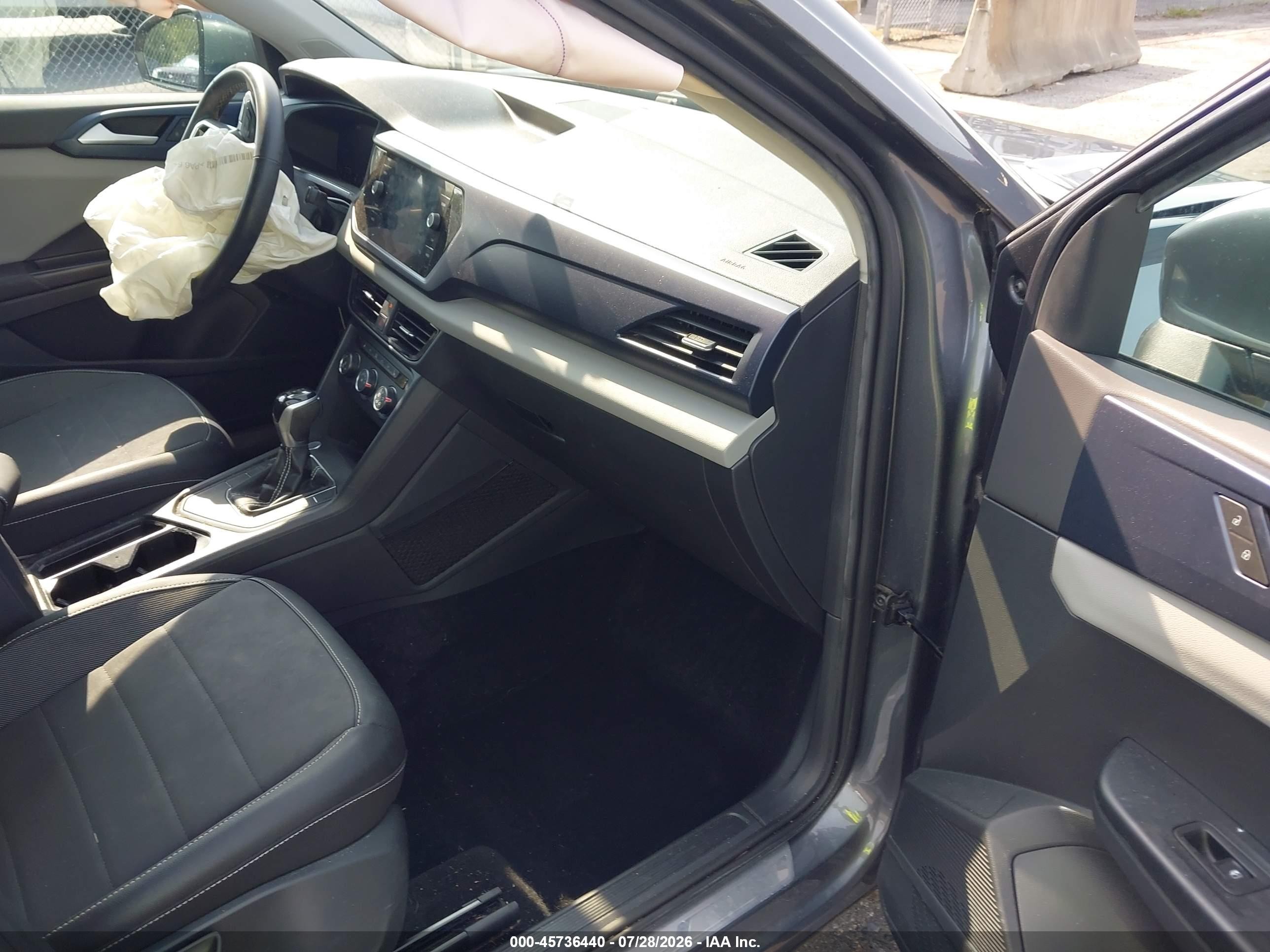 2022 Volkswagen Taos 1.5t Se Gray vin: 3VVRX7B21NM008723
