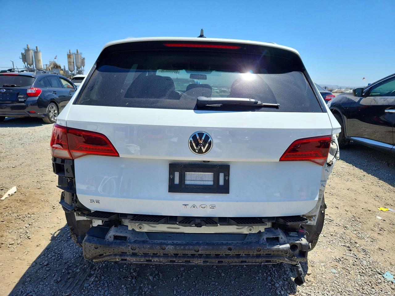 2022 Volkswagen Taos Se White vin: 3VVRX7B25NM022978