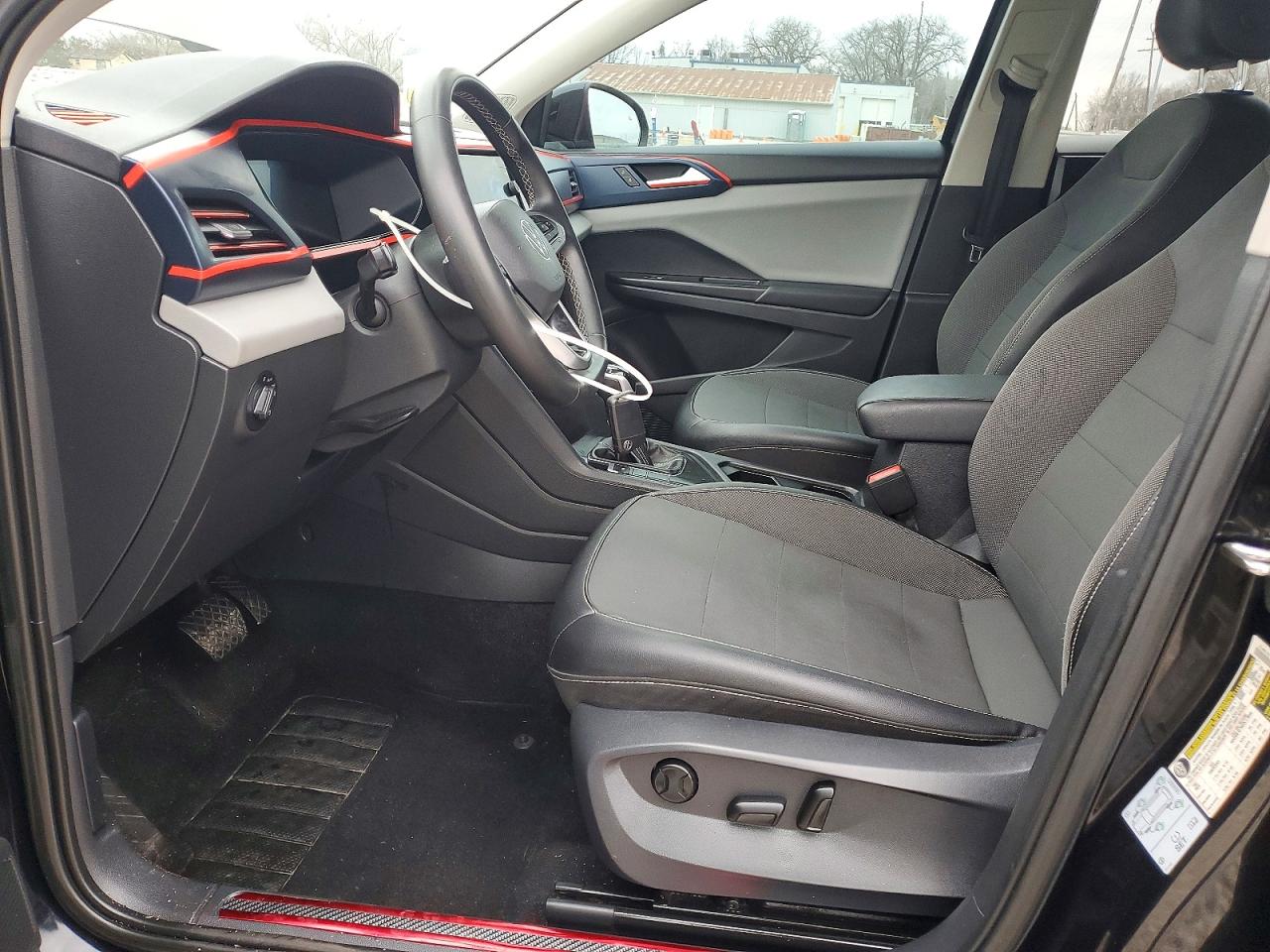 2022 Volkswagen Taos Se Black vin: 3VVRX7B2XNM007232
