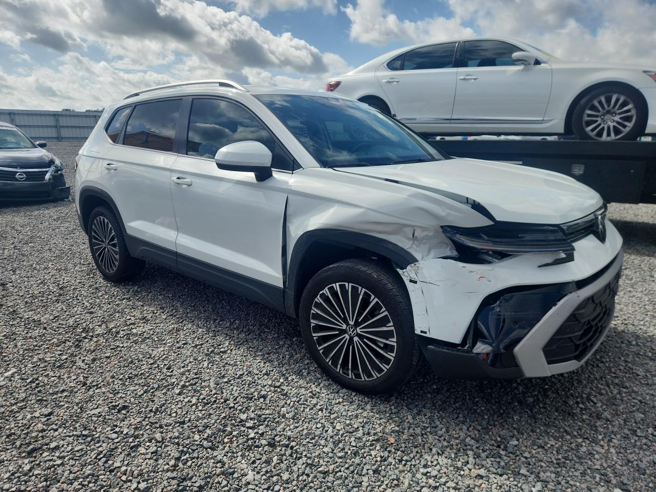 2025 Volkswagen Taos Se White vin: 3VVSC7B23SM066325
