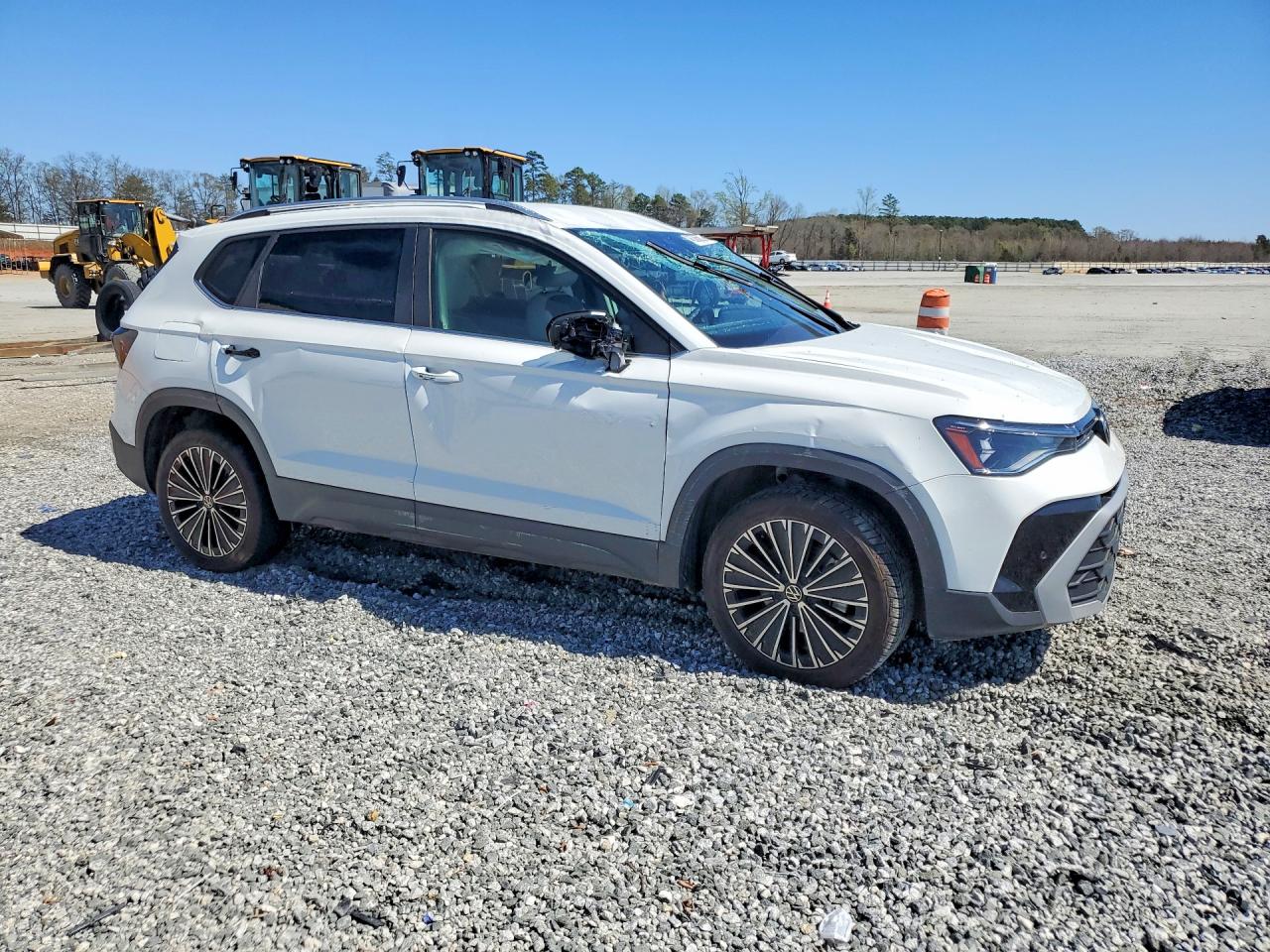 2025 Volkswagen Taos Se White vin: 3VVSC7B25SM090397