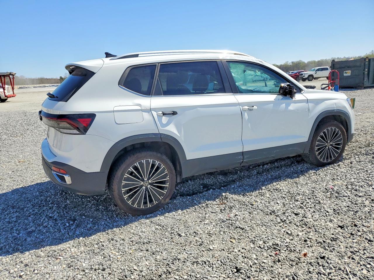 2025 Volkswagen Taos Se White vin: 3VVSC7B25SM090397