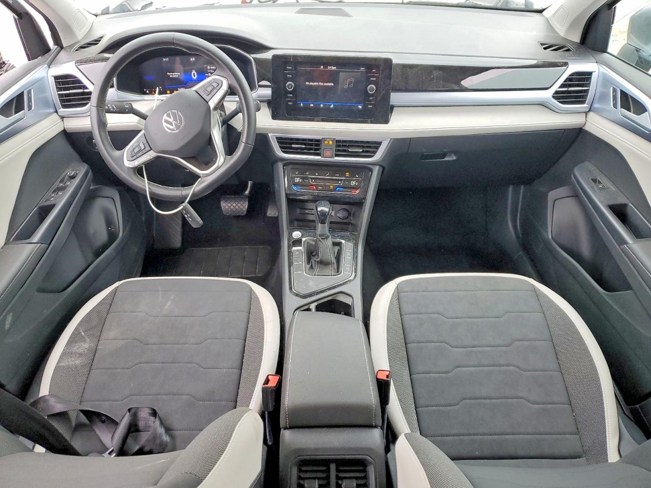 2026 Volkswagen Taos Se Gray vin: 3VVSC7B25TM006354