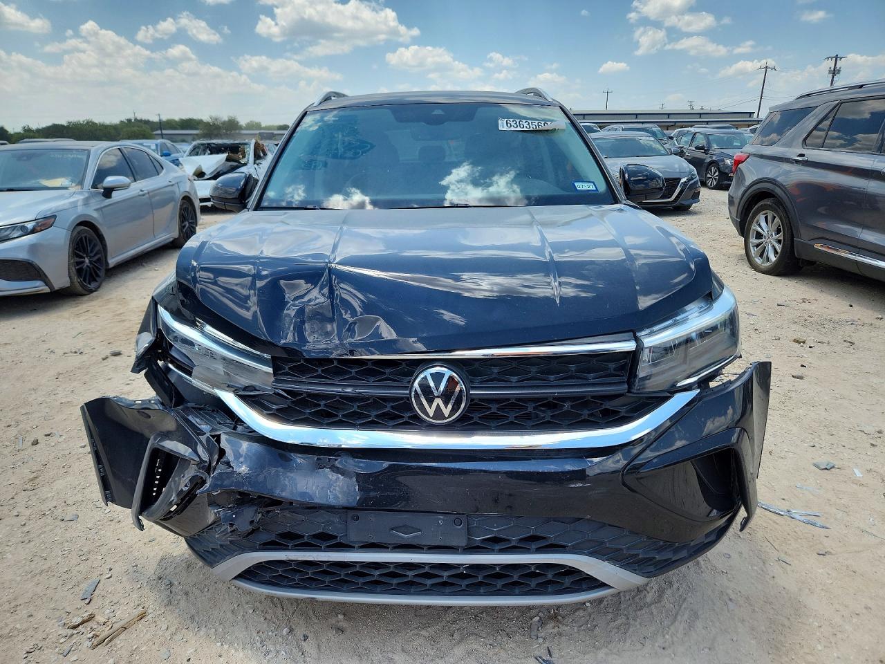 2024 Volkswagen Taos Se Black vin: 3VVSX7B20RM074915